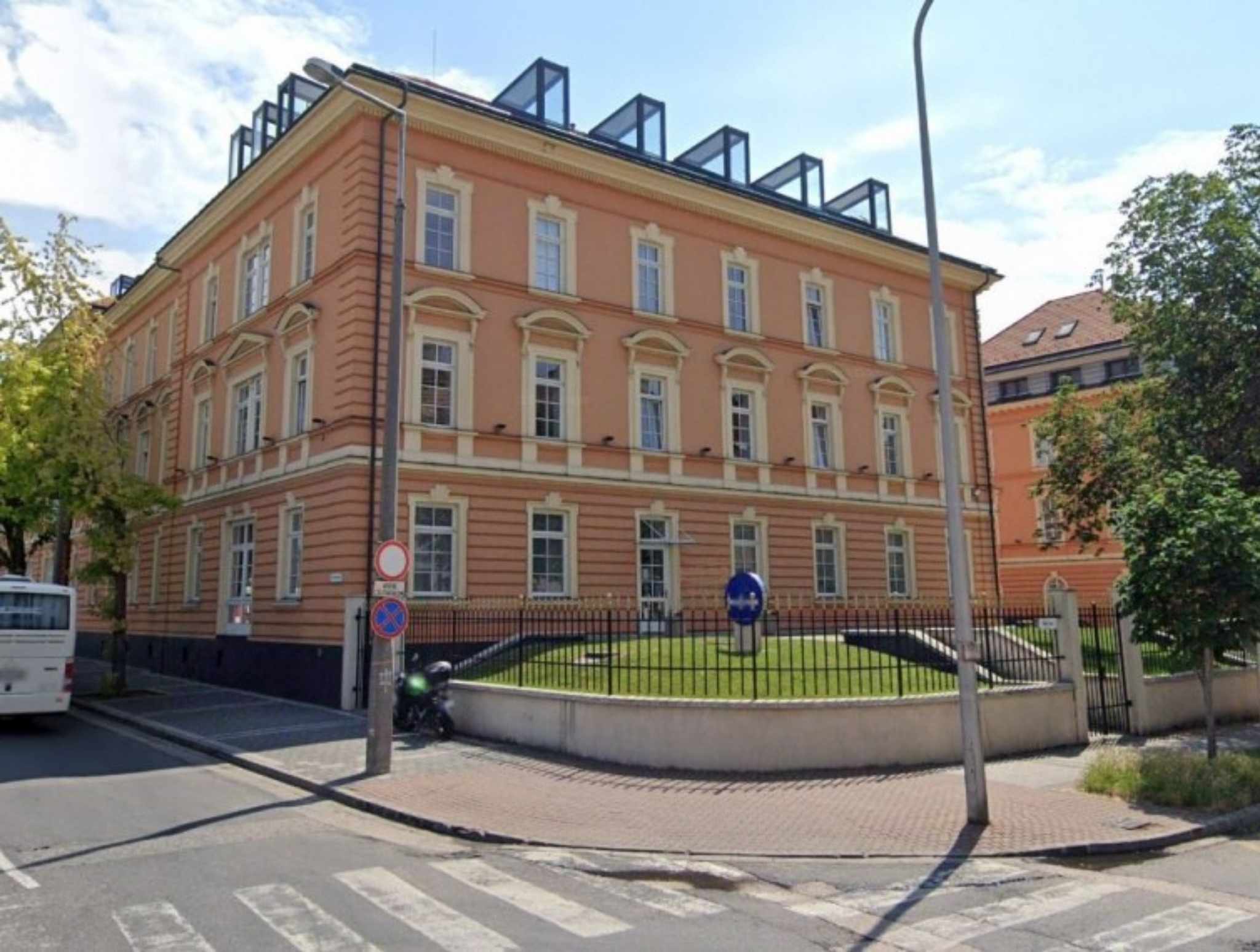 Győri klinika