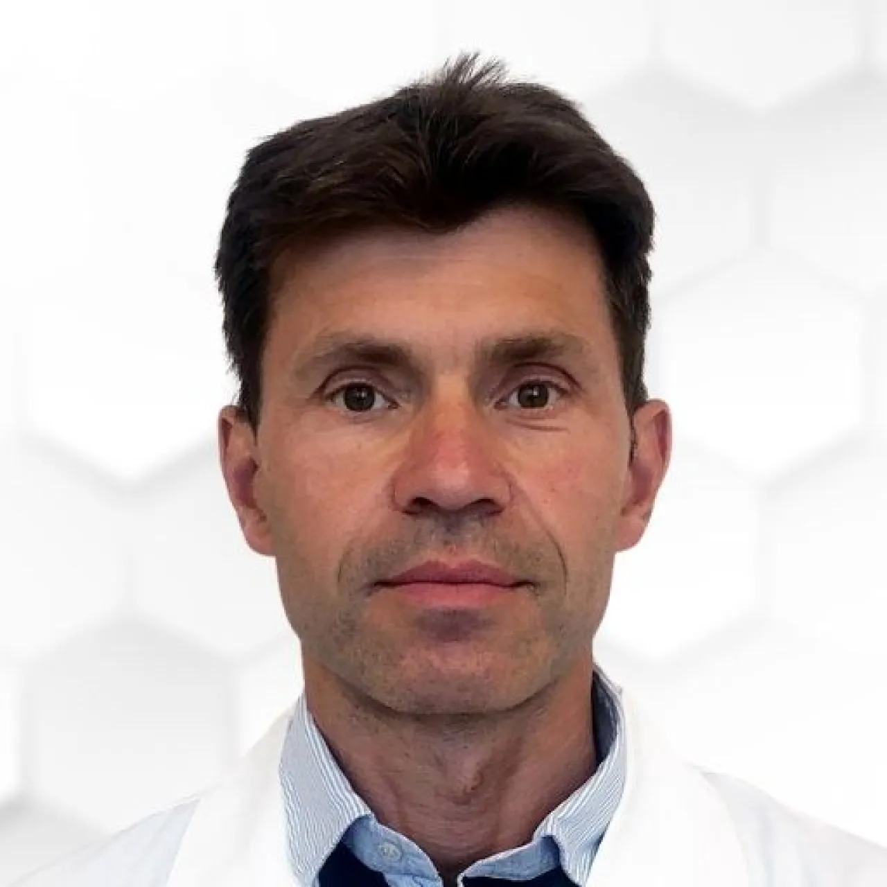 Dr. Gergely Szabolcs