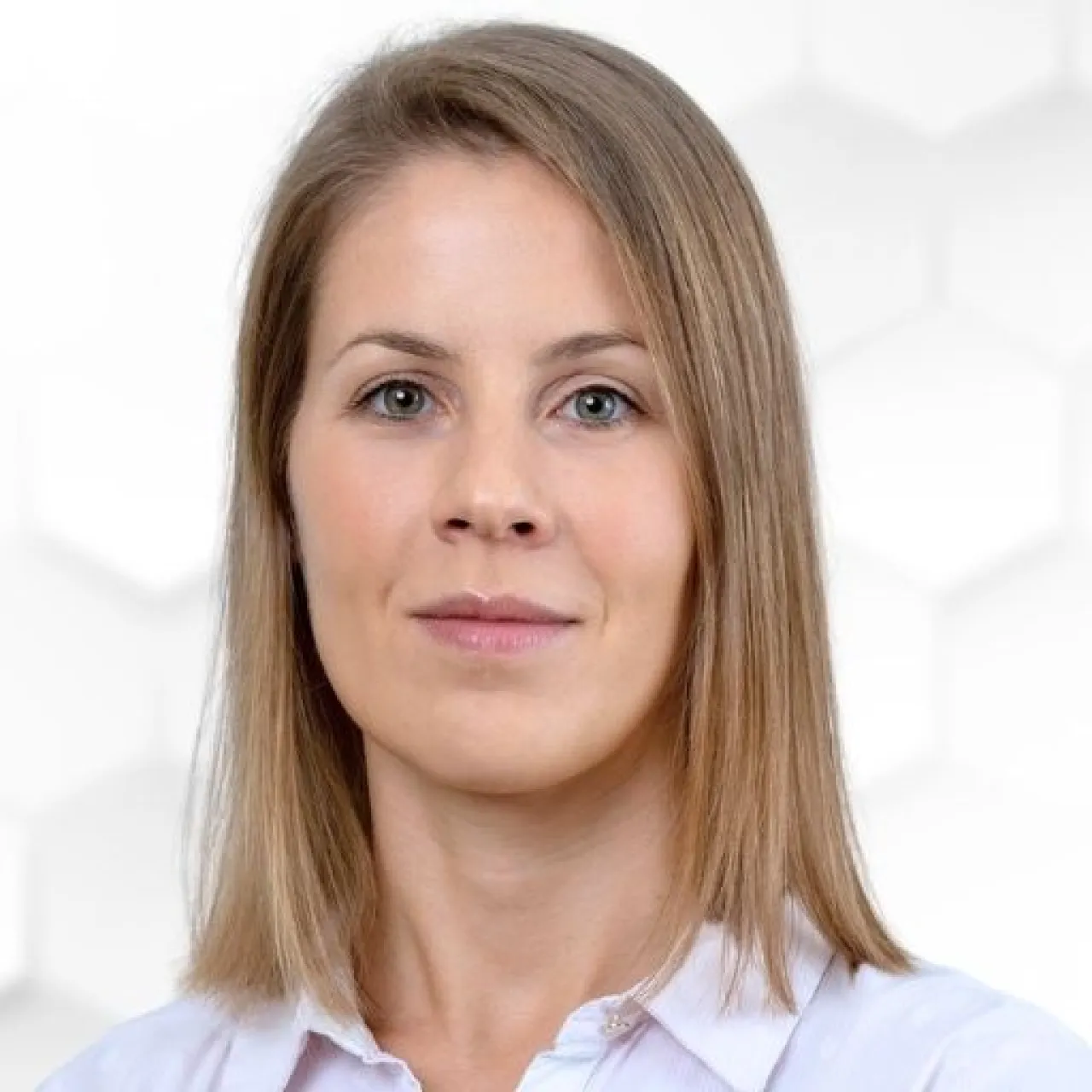 Dr. Gosztola Petra