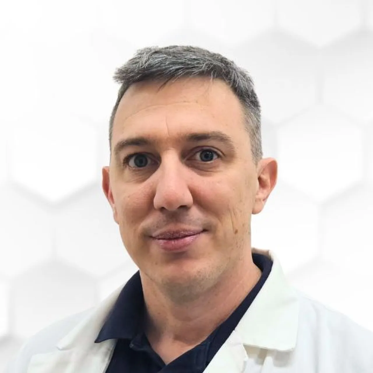 Dr. Koncsos Péter