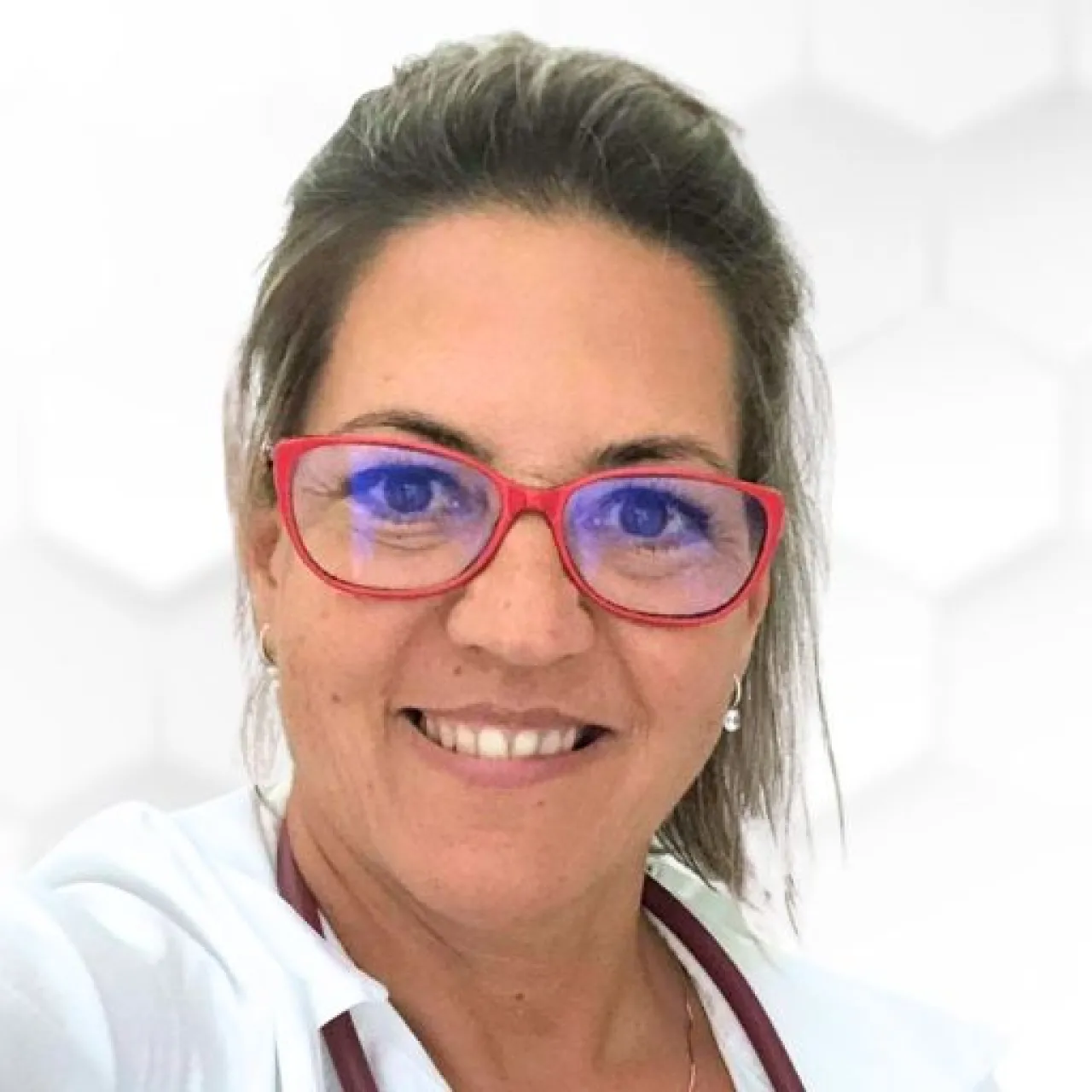 Dr. Kucsera Mónika