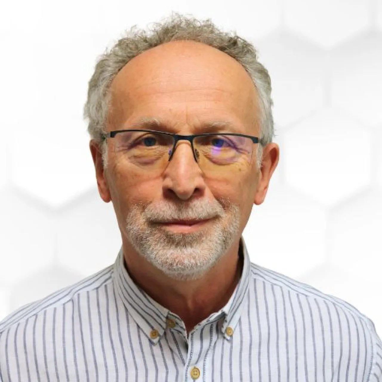 Dr. Simon József