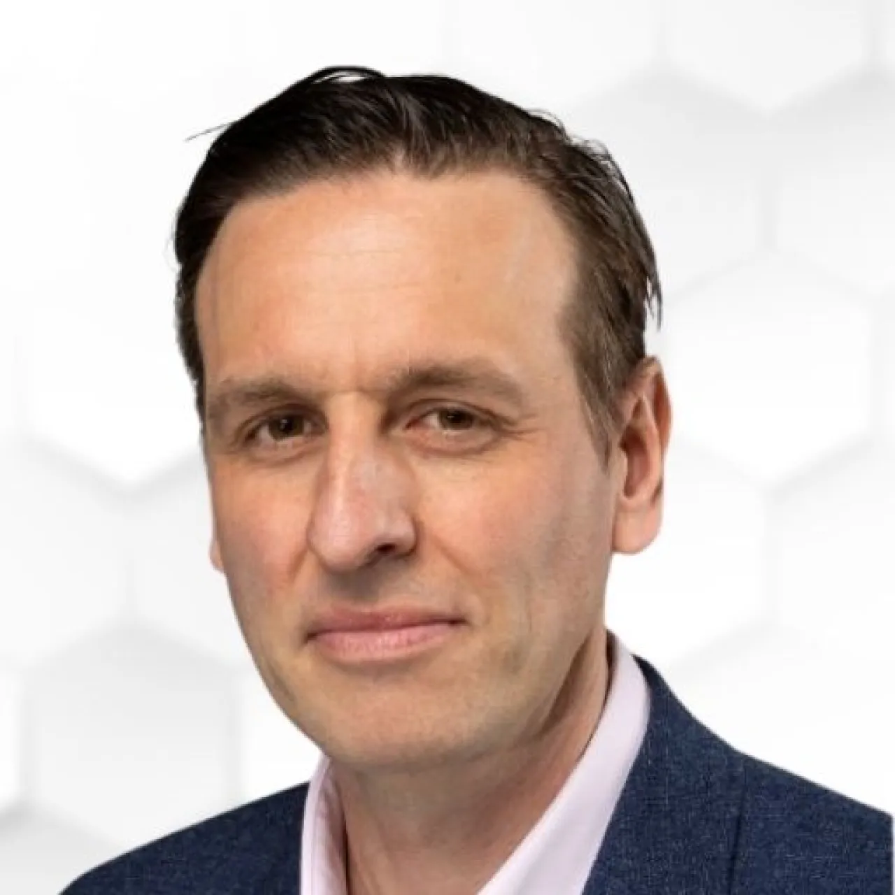Dr. Sztipits Tamás