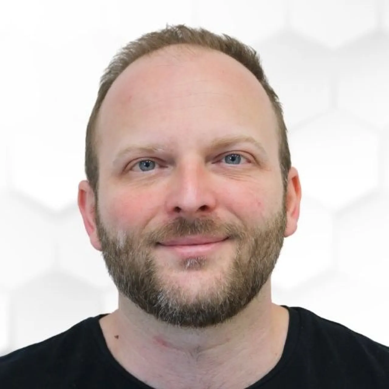 Dr. Varju Viktor