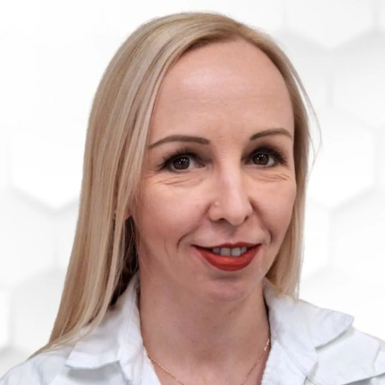 Dr. Kovács-Wirtz Eszter