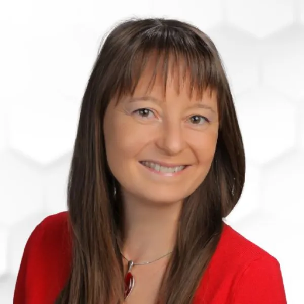 Dr. Baka Zsuzsanna