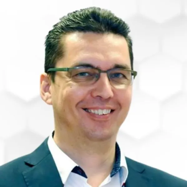 Dr. Kardos Attila