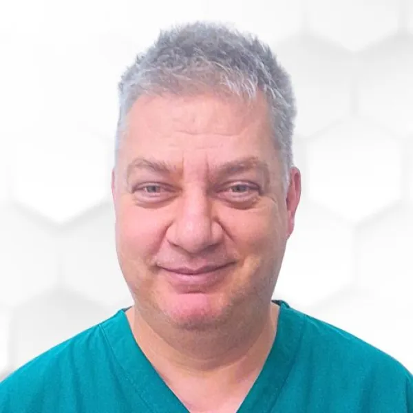 Dr. Kardos László András