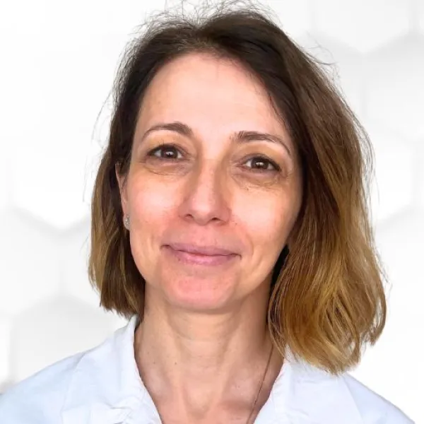 Dr. Török Dóra