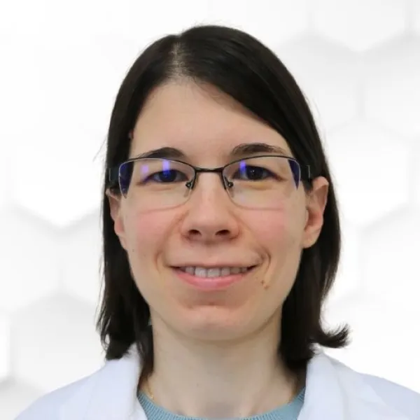 Dr. Tóth Lilla