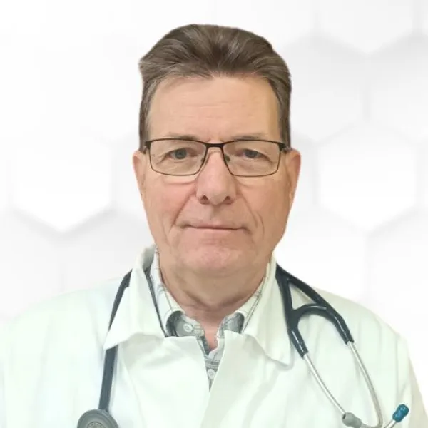 Dr. Késői István András
